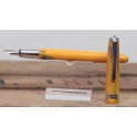 - 40% STYLO PLUME RECIFE  AMBER TRAVELLER SURF JAUNE