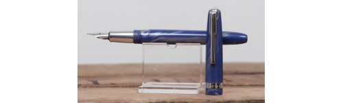 - 40% STYLO PLUME RECIFE  AMBER TRAVELLER SURF BLEU