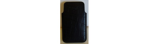 - 60% ETUI RECIFE IPHONE CUIR EVERGLADE NOIR